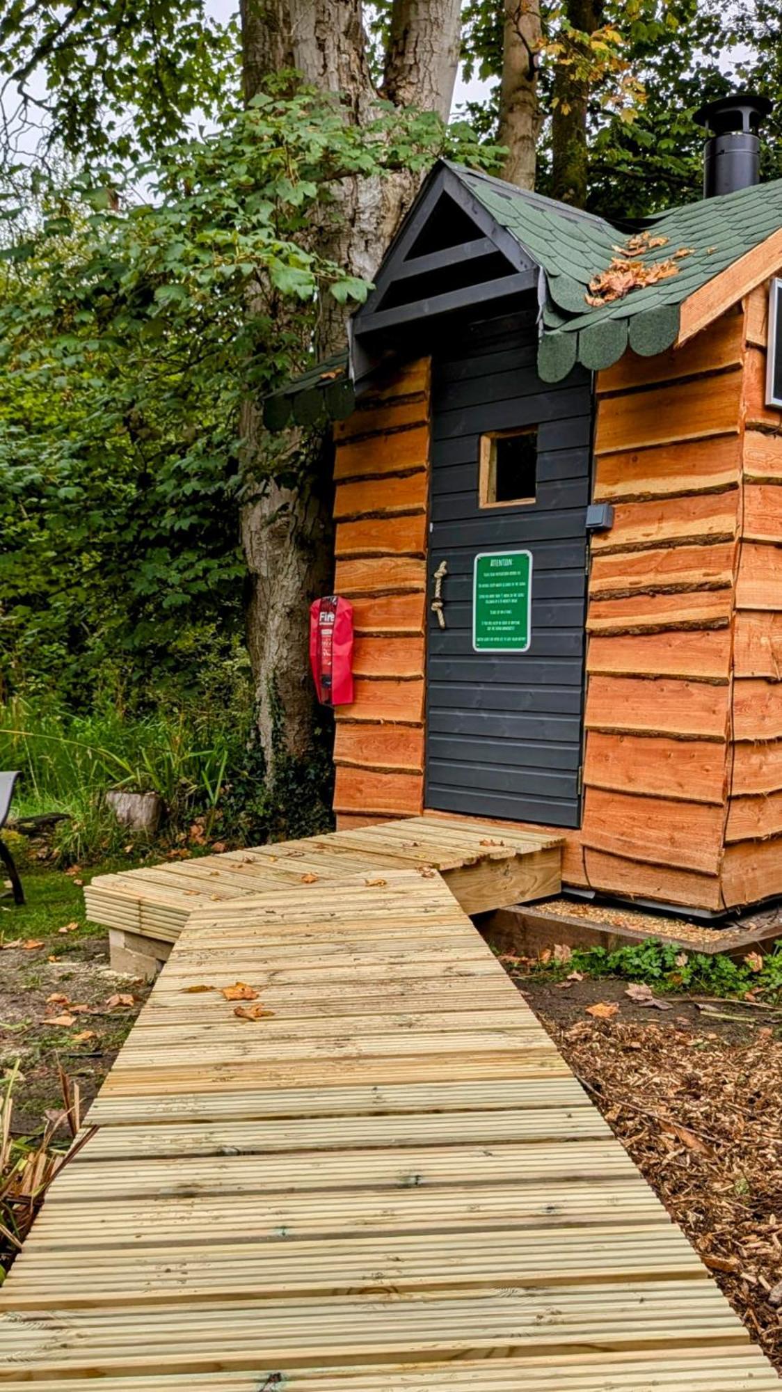 فيلا Emlyn'S Coppice - Luxury Woodland Glamping هوليويل المظهر الخارجي الصورة